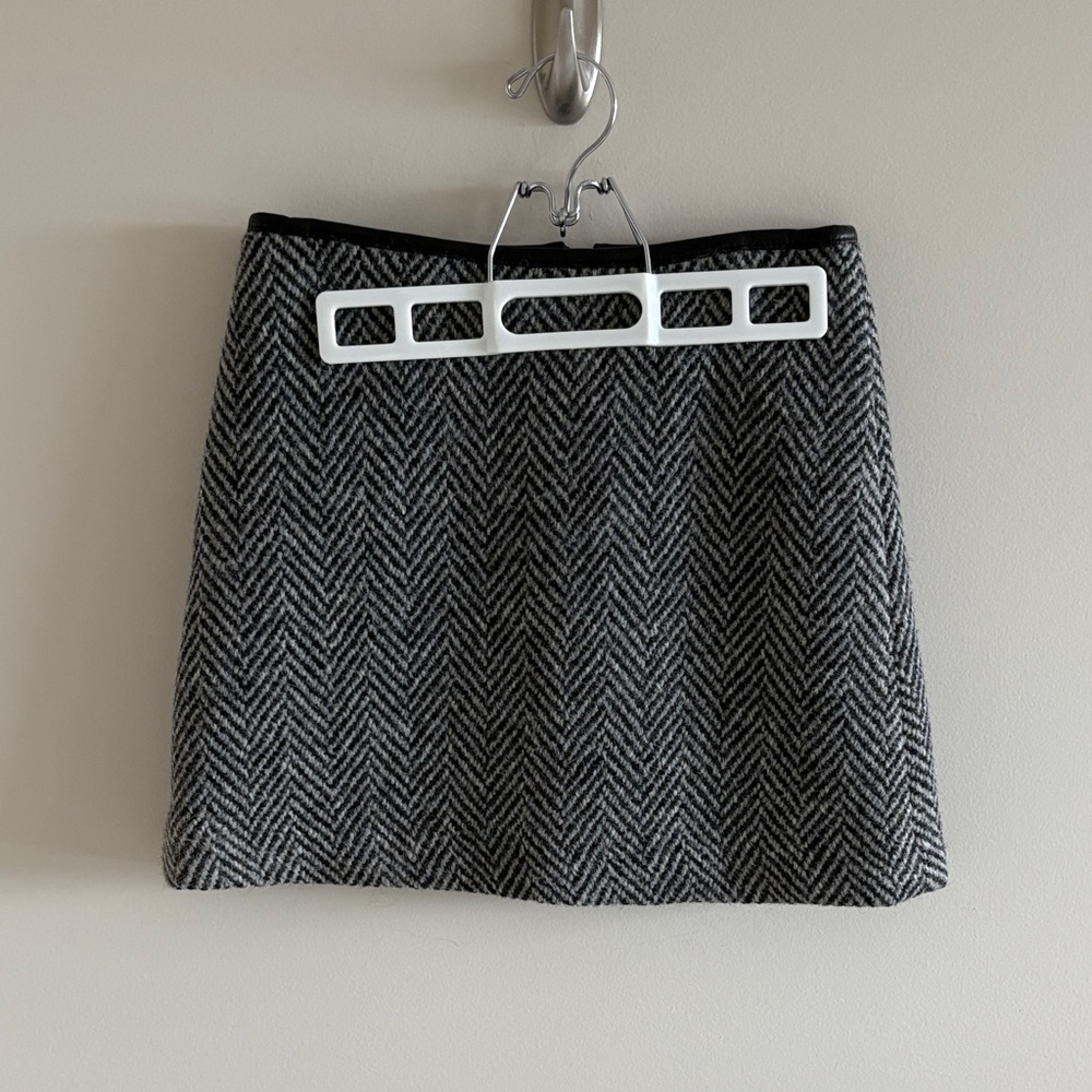Burberry Brit Herringbone Wool-Tweed Mini Skirt